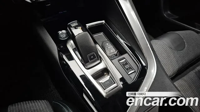 Peugeot 3008 1.2 Pure Tech, миниатюра 9