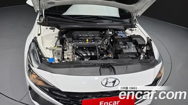 Hyundai Avante (CN7) 1.6 Modern
