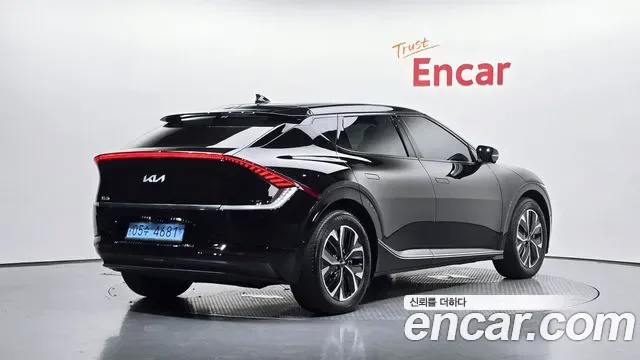 Kia EV6, миниатюра 18