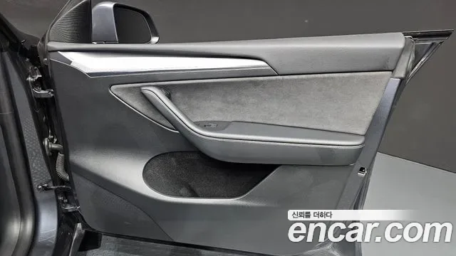Tesla Y RWD, миниатюра 10