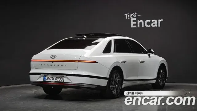 Hyundai Grandeur Premium, миниатюра 3