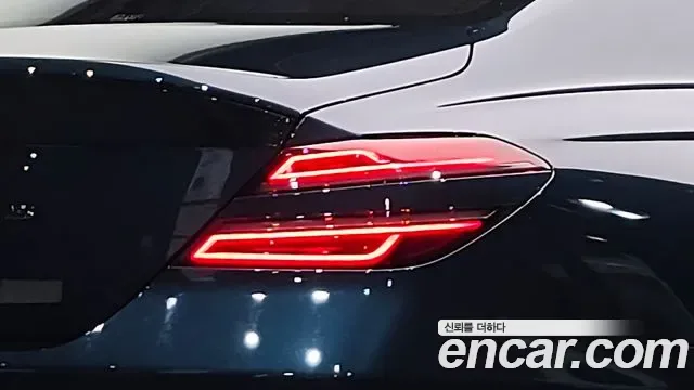 Genesis G70 бензин 2.0T 2WD ( ), миниатюра 13