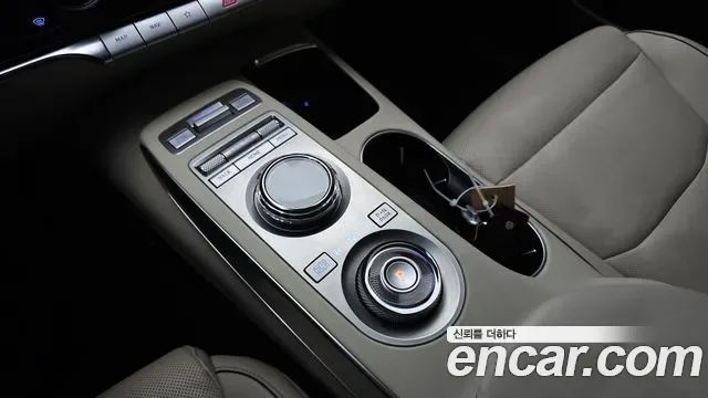Genesis GV70 2.5T бензин 2WD ( ), миниатюра 8