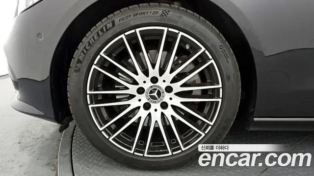 Mercedes-Benz C-Class C300 4MATIC, миниатюра 13