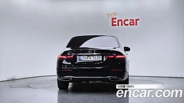 Mercedes-Benz E-Class E250, миниатюра 16