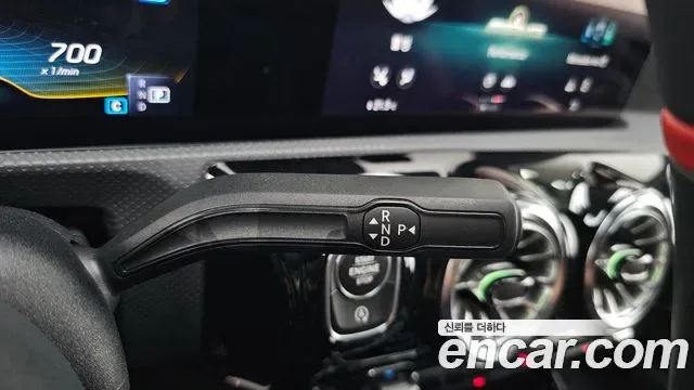 Mercedes-Benz A-Class AMG A35 4MATIC, миниатюра 17