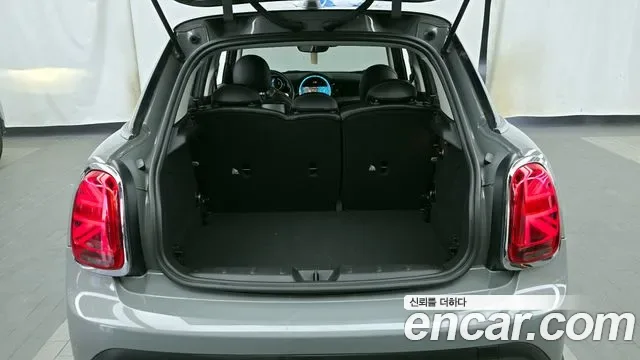 MINI Cooper 5 III, миниатюра 9