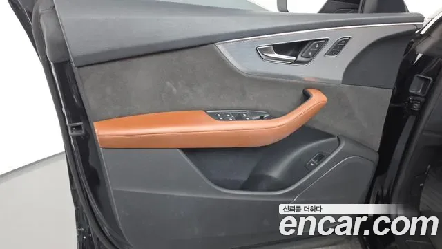 Audi Q8 45 TDI Premium, миниатюра 26