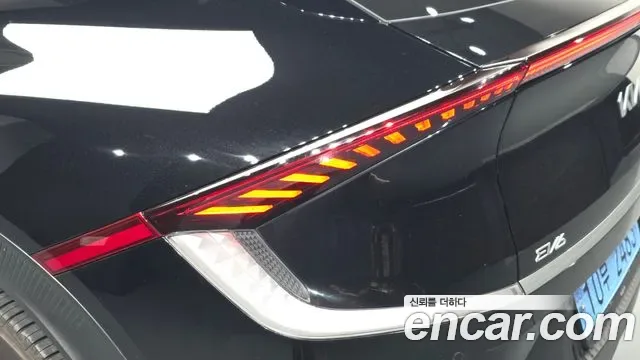 Kia EV6, миниатюра 21