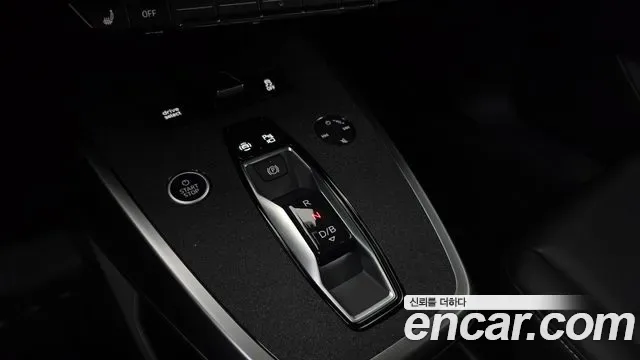 Audi Q4 40 Premium, миниатюра 11
