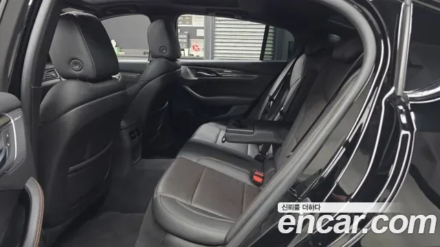 Cadillac CT5, миниатюра 11