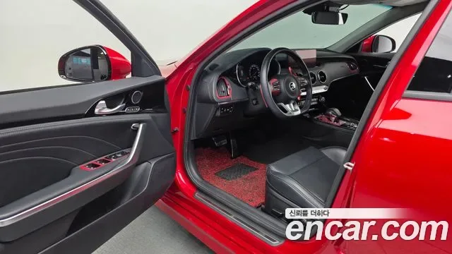Kia Stinger, миниатюра 10