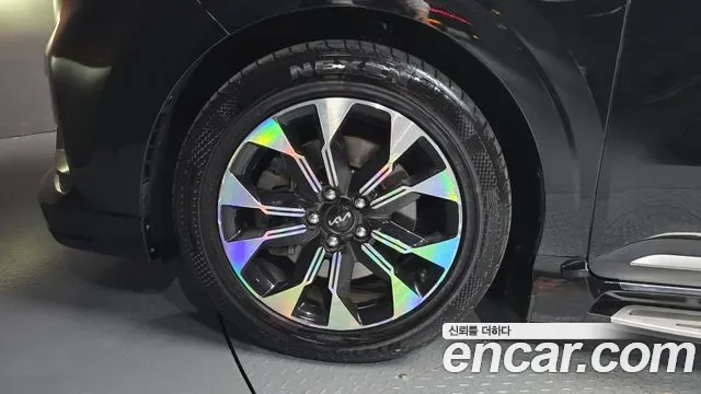 Kia Carnival бензин 9 мест, миниатюра 8