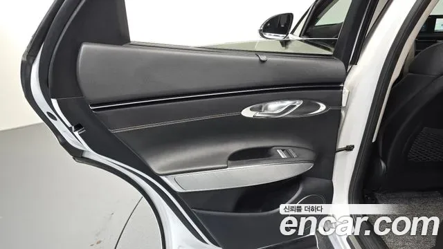 Genesis GV70 e-AWD, миниатюра 25