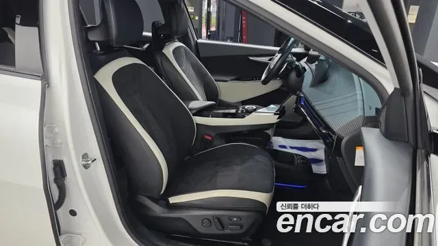 Kia EV6 4WD GT Line, миниатюра 9