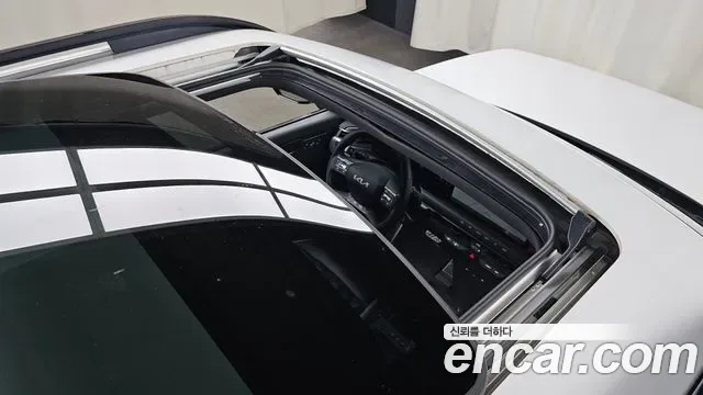 Kia EV9 4WD GT Line, миниатюра 3