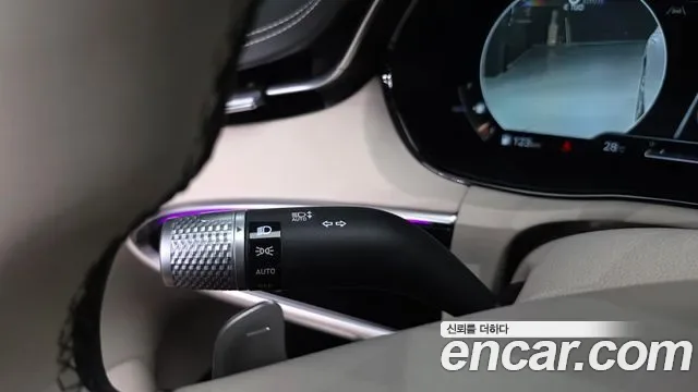 Genesis GV70 2.5T бензин AWD ( ), миниатюра 16