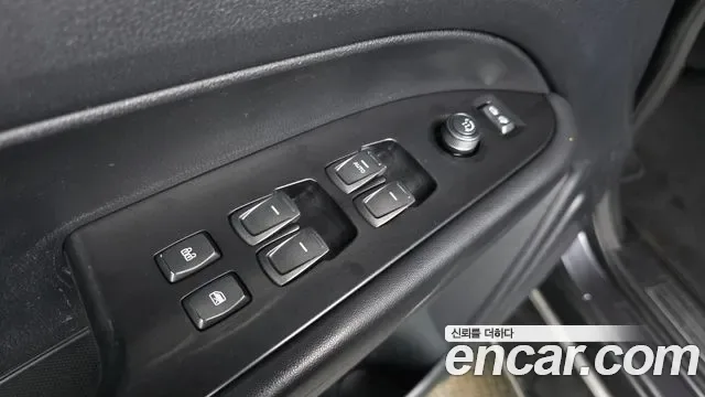 KGM Rexton дизель 2.2 4WD Prestige (5 ), миниатюра 3