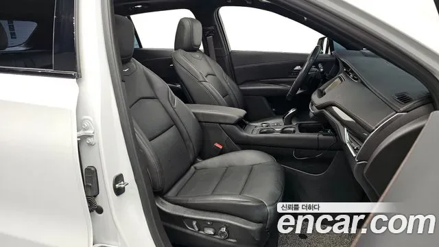 Cadillac XT4 2.0 AWD, миниатюра 14