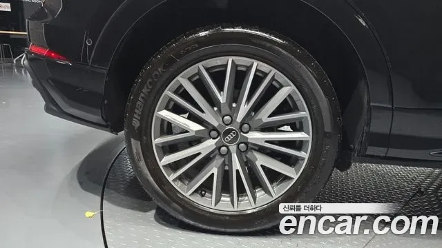 Audi Q3 35 TDI Premium, миниатюра 8