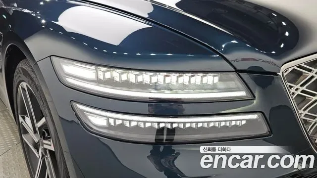 Genesis G80 бензин 2.5 Turbo AWD ( ), миниатюра 3