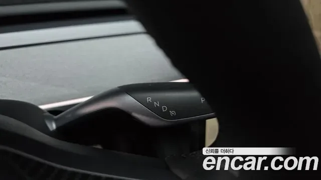 Tesla Y AWD, миниатюра 8