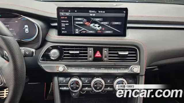 Genesis G70 бензин 3.3T 4WD ( ), миниатюра 6