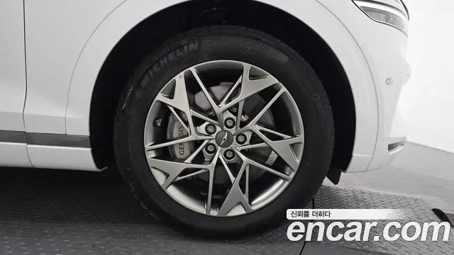 Genesis GV70 2.5T бензин AWD ( ), миниатюра 6