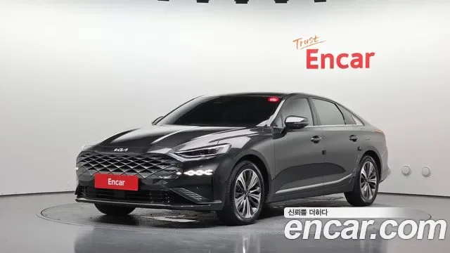 Kia K8 гибрид Signature