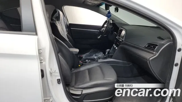 Hyundai Avante AD, миниатюра 14