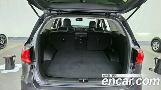 Kia Sorento дизель 2.0 2WD, миниатюра 9