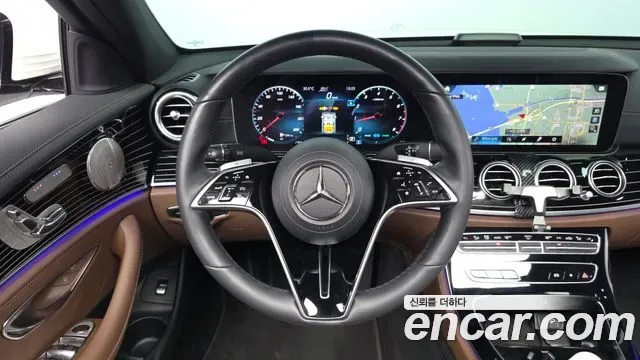 Mercedes-Benz E-Class E450 4MATIC, миниатюра 2