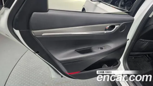 Hyundai Grandeur Premium, миниатюра 9