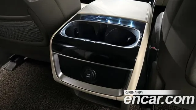 Kia Carnival дизель 9 мест, миниатюра 3