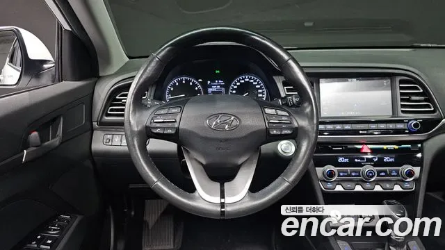 Hyundai Avante AD, миниатюра 11