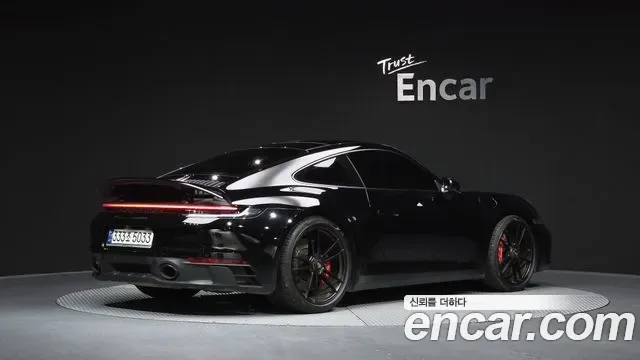 Porsche 911 4 GTS, миниатюра 29