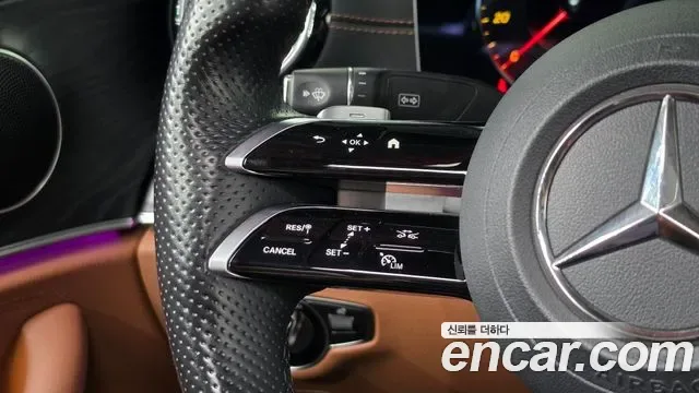 Mercedes-Benz E-Class E220d 4MATIC AMG Line, миниатюра 4