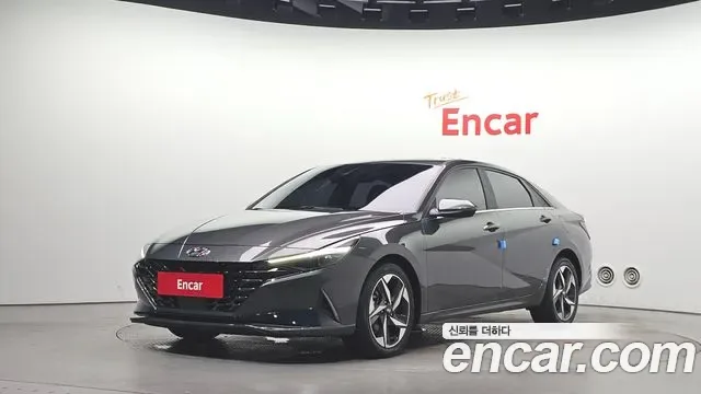 Hyundai Avante (CN7) 1.6 Inspiration