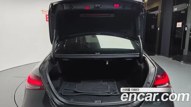Mercedes-Benz E-Class E250, миниатюра 9