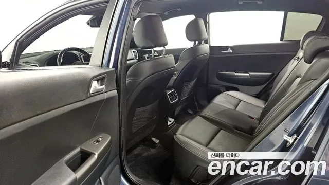 Kia Sportage дизель 2.0 2WD Prestige, миниатюра 11