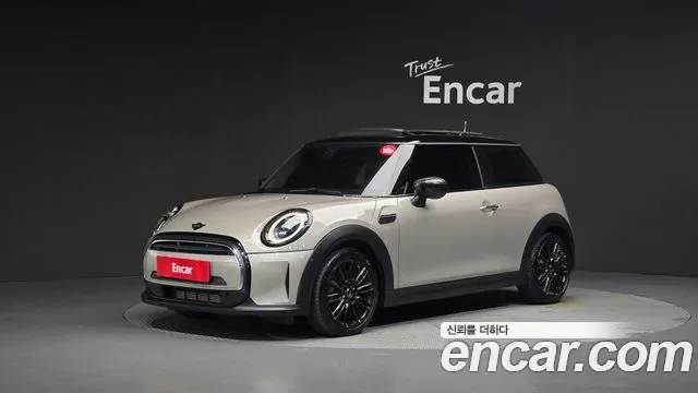 MINI Cooper III