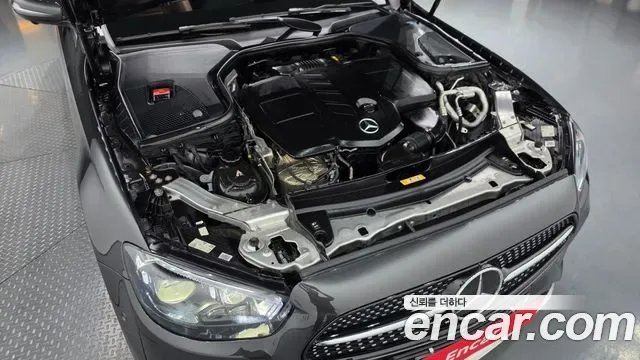 Mercedes-Benz E-Class E220d 4MATIC AMG Line, миниатюра 13