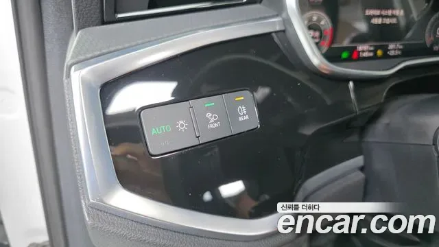 Audi Q3 35 TDI Premium, миниатюра 16