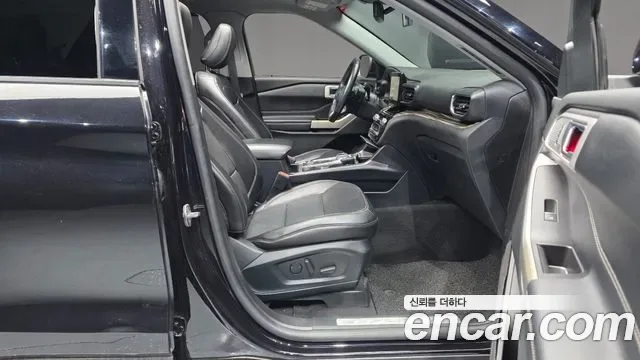 Ford Explorer 3.0 PHEV, миниатюра 3