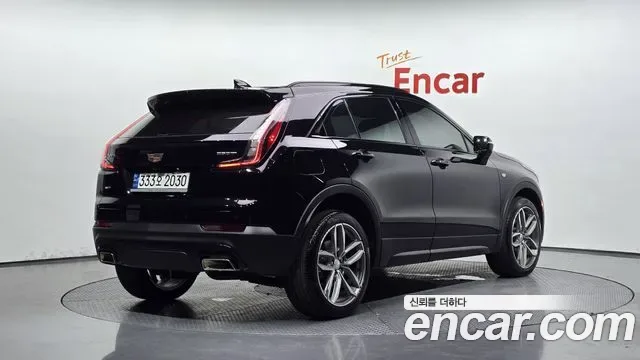 Cadillac XT4 2.0 AWD, миниатюра 3