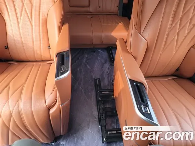 Kia Carnival HEV 9 мест ( ), миниатюра 10