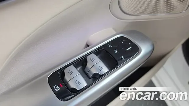 Mercedes-Benz C-Class C300 4MATIC, миниатюра 27
