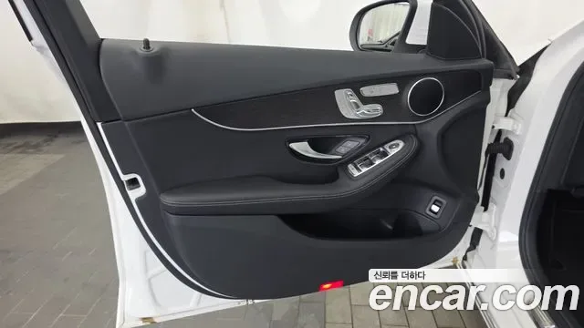 Mercedes-Benz C-Class C220 d 4MATIC, миниатюра 21