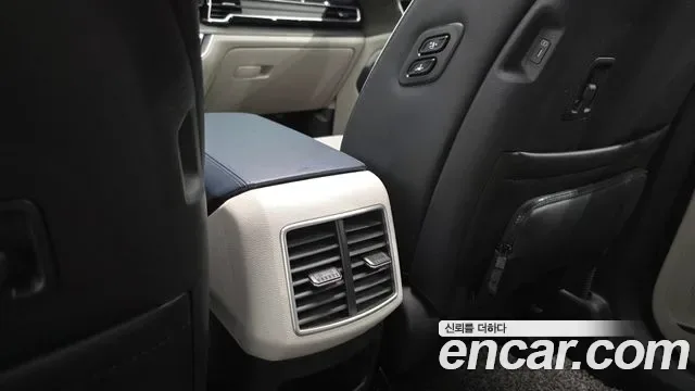 Kia Sportage бензин 1.6 Turbo 2WD Signature Gravity, миниатюра 21