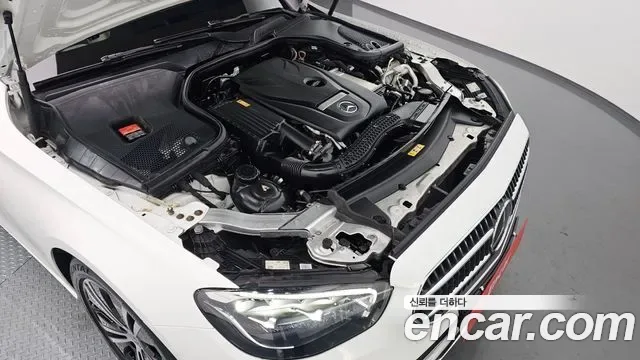 Mercedes-Benz E-Class E250, миниатюра 3